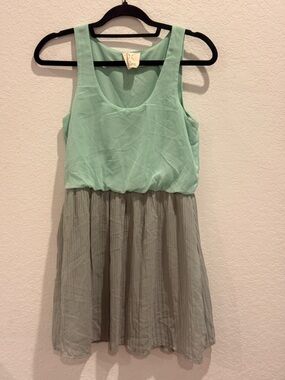Pins & Needles Mint Chiffon Dress‎